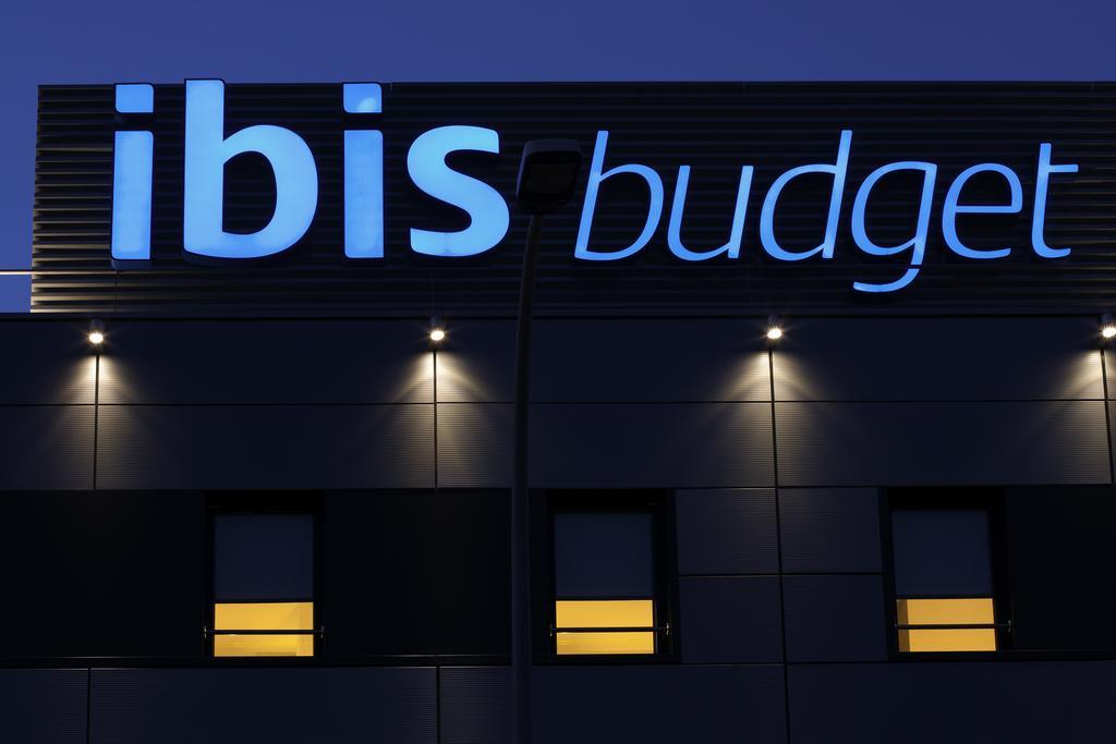 Hotel Ibis Budget Bordeaux Centre Bastide Esterno foto